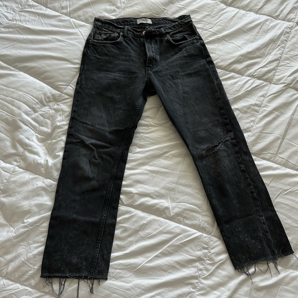 Free people. Gray wash Jeans. Size 29
